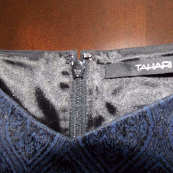 Black and Blue Tahari Dress - Picture 4 of 8